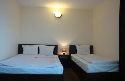 Lyaskovo Hotel | Family Hotel Diana