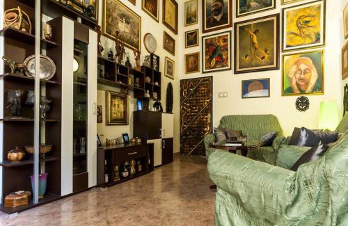 Burtaisi Apartment | Family House Pavicevic