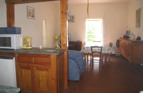 Mont-Roc Cottage | family living at the lake in a cottage in the horse farm