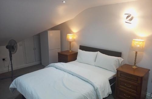 Mayfield House | Family Lodge, Princess Lodge, Executive Lodge, Master's Lodge