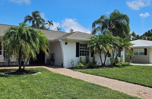 Central Naples House | Family Pool Home Close to Naples' Best Beaches Prime Location