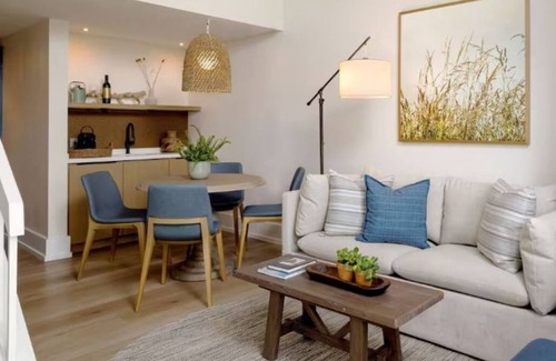 Goat Island Hotel | Family Ready Suite w/Balcony & Living Area | Pets Are Allowed | Near Downtown