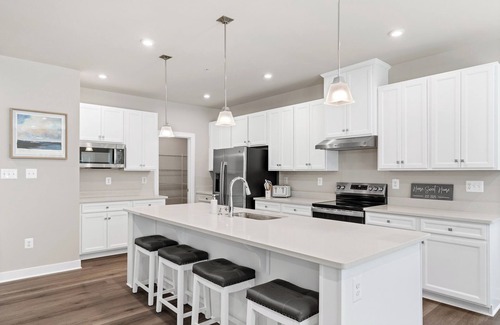 Bayside House | Family Retreat at Bayside | New 6BR Home Minutes to OCMD and Assateague