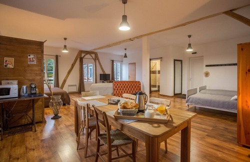 Villeneuve-de-Riviere House | Family room 1 area 95m2