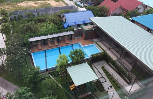 Phasi Charoen Apartment | Family Room Bangkok