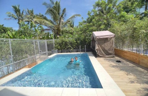 Silang Villa | Family Room - CD NatureViewnn