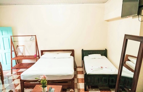 Moyogalpa Bed & Breakfast | Family Room with Air Conditioning