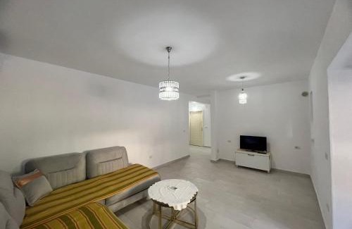 Orikum Apartment | Family Serenity Apartments