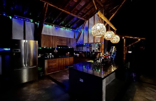 Filandia Cottage | Family suite for 4 with a private bathroom, kitchen, Terrace and living area