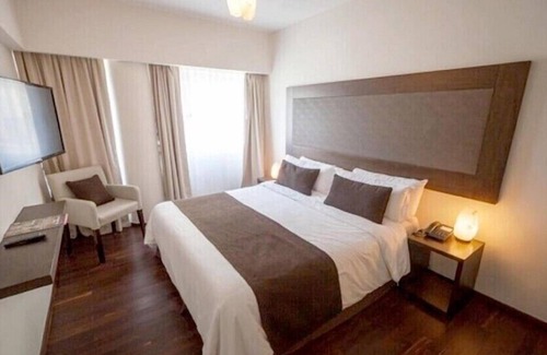 El Centro Hotel | Family Vacations 2BR Condo Buenos Aires Park Royal
