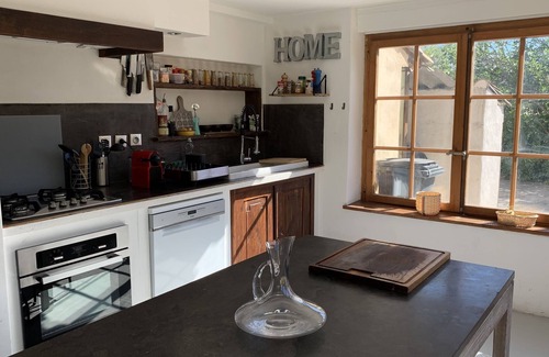 Euzet-les-Bains Villa | Family villa near Uzès, private pool, air-conditioned rooms and garden
