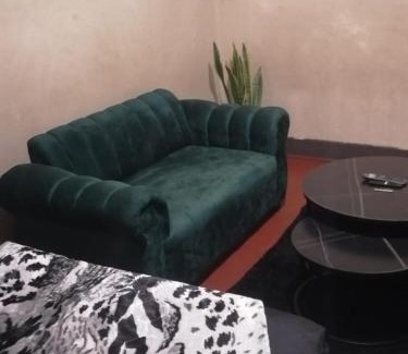Greater Johannesburg Metropolitan Area House | Fancy Private Room in Yeoville
