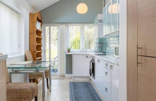 Acocks Green House | Fantastic 5 Bedroom House in Acocks Green close to NEC For 12 Guests