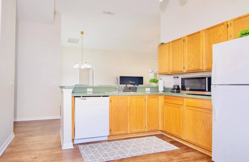 Clear Creek House | Fantastic 5BD House w/Private Pool - 9mi/Disney!