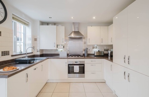 Kempston House | Fantastic brand new 4 bed house