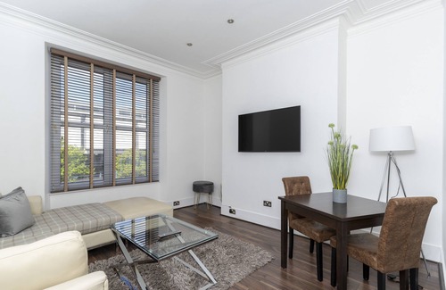 Aberdeen West End Apartment | Fantastic City Apartment