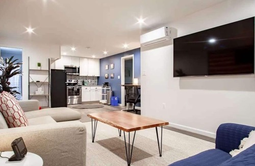 East Falls Church Apartment | Fantastic Falls Church HomeBase for DC area travel