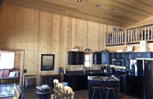 Garrison Township House | Fantastic Family Getaway (Mille Lacs Lake)