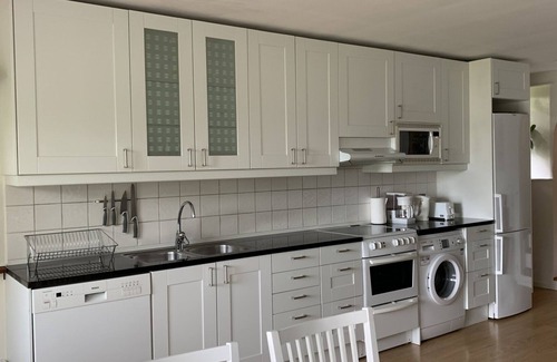 Vaxholm Apartment | Fantastic holiday home right by the sea on Vaxholm