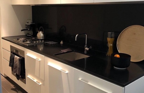 Southbank Apartment | Fantastic one bedroom apartment in Southbank.
