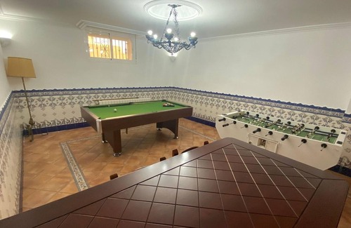 Montillana Ski Chalet | Fantastic Rural House in Montillana with swimming pool.