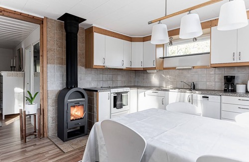 Nykoping O House | Fantastic seafront location with pool and Inga Lindstrom around the corner