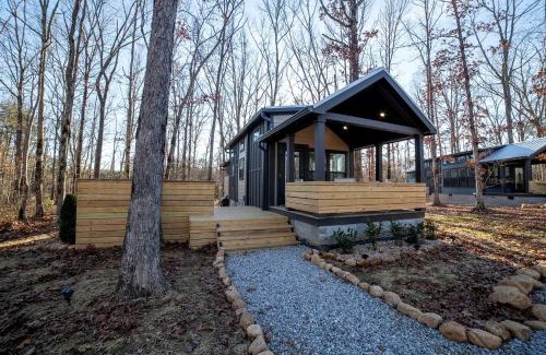 Tracy City House | Fantastic Secluded Cabin in Monteagle, Tennessee