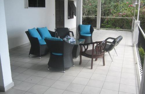 Moroni Bed & Breakfast | Farida Lodge