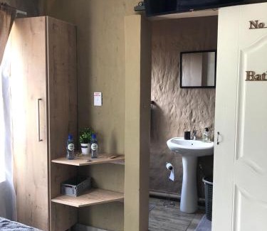 Piet Retief Cabin | Farmers Lodge