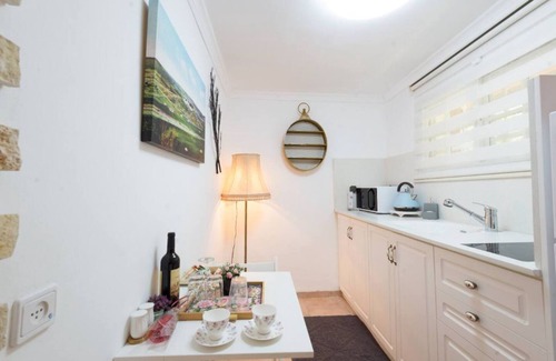 Bat Shlomo House | Farmers Suites VIP