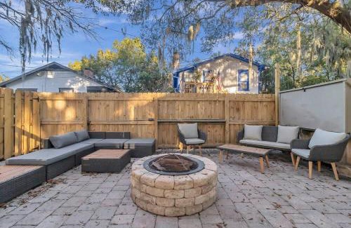 San Marco House | Farmhouse chic in San Marco - 5 min to downtown