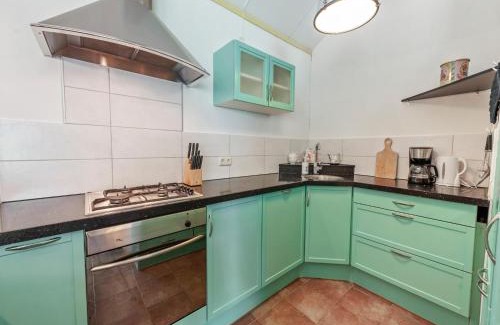 Hoogzand House | Farmhouse in Eastermar near De Leijen River, cleaning included