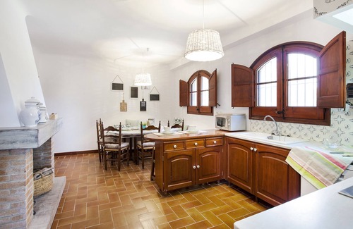 Llavia House | FARMHOUSE LLABIA EMPORDA HOUSE WITH SWIMMING POOL COSTA BRAVA 14 p