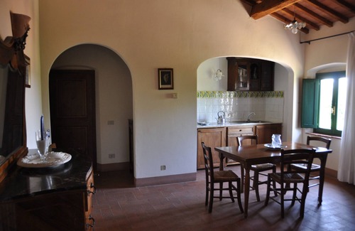 Larciano Apartment | Farmhouse Podere Marchiano, completely restored old farmhouse in Tuscan style.