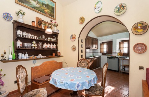 Vilademuls House | Farmhouse with pool and private access to the river