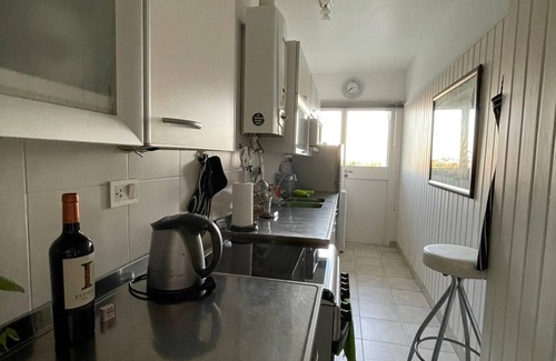 Martinez Apartment | FASHION, LUMINOUS, APPARTMENT!