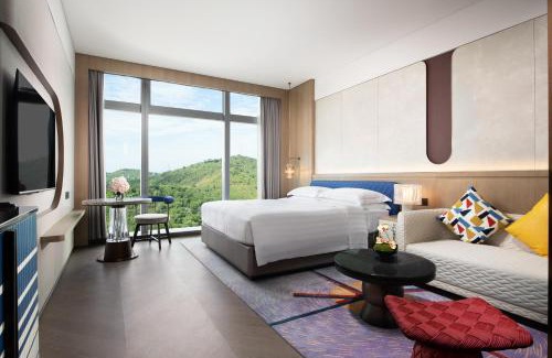 Longhua District Hotel | Fashion Town Hotel Shenzhen MGallery Collection