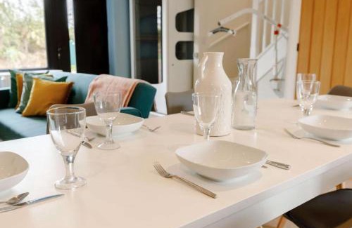 Bishampton House | Fawn Cottage disabled adapted 3 bedroom hot tub