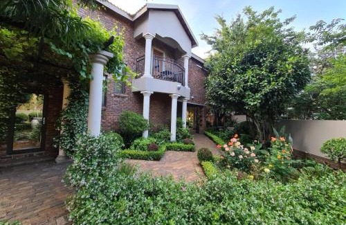Middelburg House | Feathers Guest House
