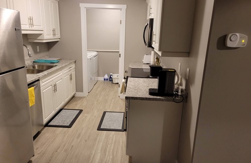 Saskatoon House | Federal Palace (2 bedroom, 1 bath)