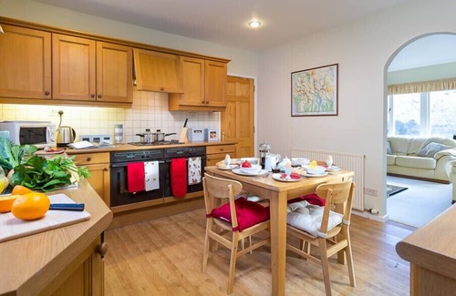 Penrith House | FELLDALE, pet friendly, with open fire in Ullswater