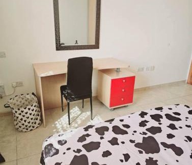 Mgarr House | Female Friendly Central Room