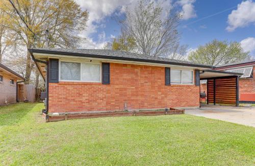 Read Boulevard East House | Fenced Backyard Spacious New Orleans Home!