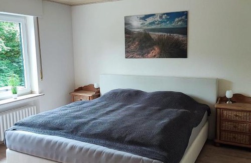 Bueren Apartment | Ferien - und Monteurwohnung am Freibad