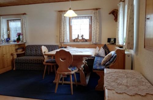 Seeg Apartment | Ferienapartment Brandstatt