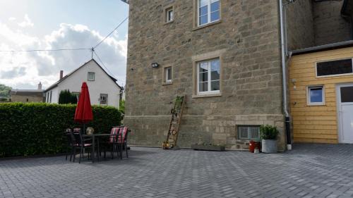 Volkesfeld House | Ferienhaus Alte Schule