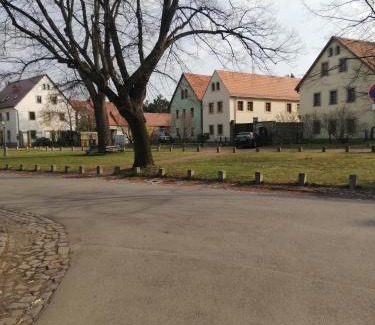 Mickten House | Ferienhaus -Am alten Dorfplatz-