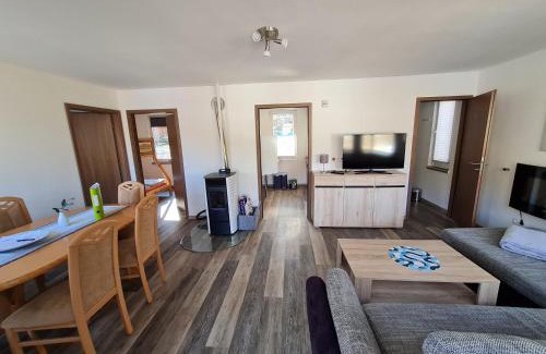 Urnshausen House | Ferienhaus am Badesee Schönsee Bungalow 12
