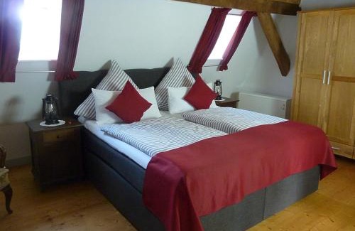 Sankt Aldegund House | Ferienhaus Am Moselstausee