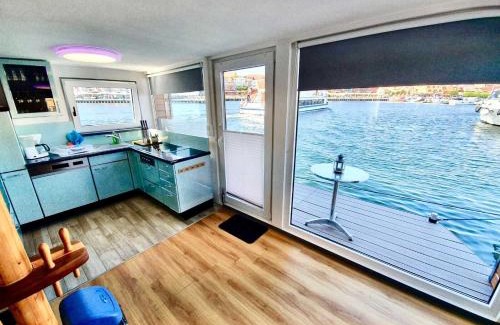 Muritz Boat Rental | Ferienhaus auf dem Wasser SEE 10631